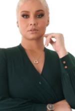 Ashley Johnson Photo