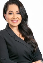 Laura  V. Zambrano Photo